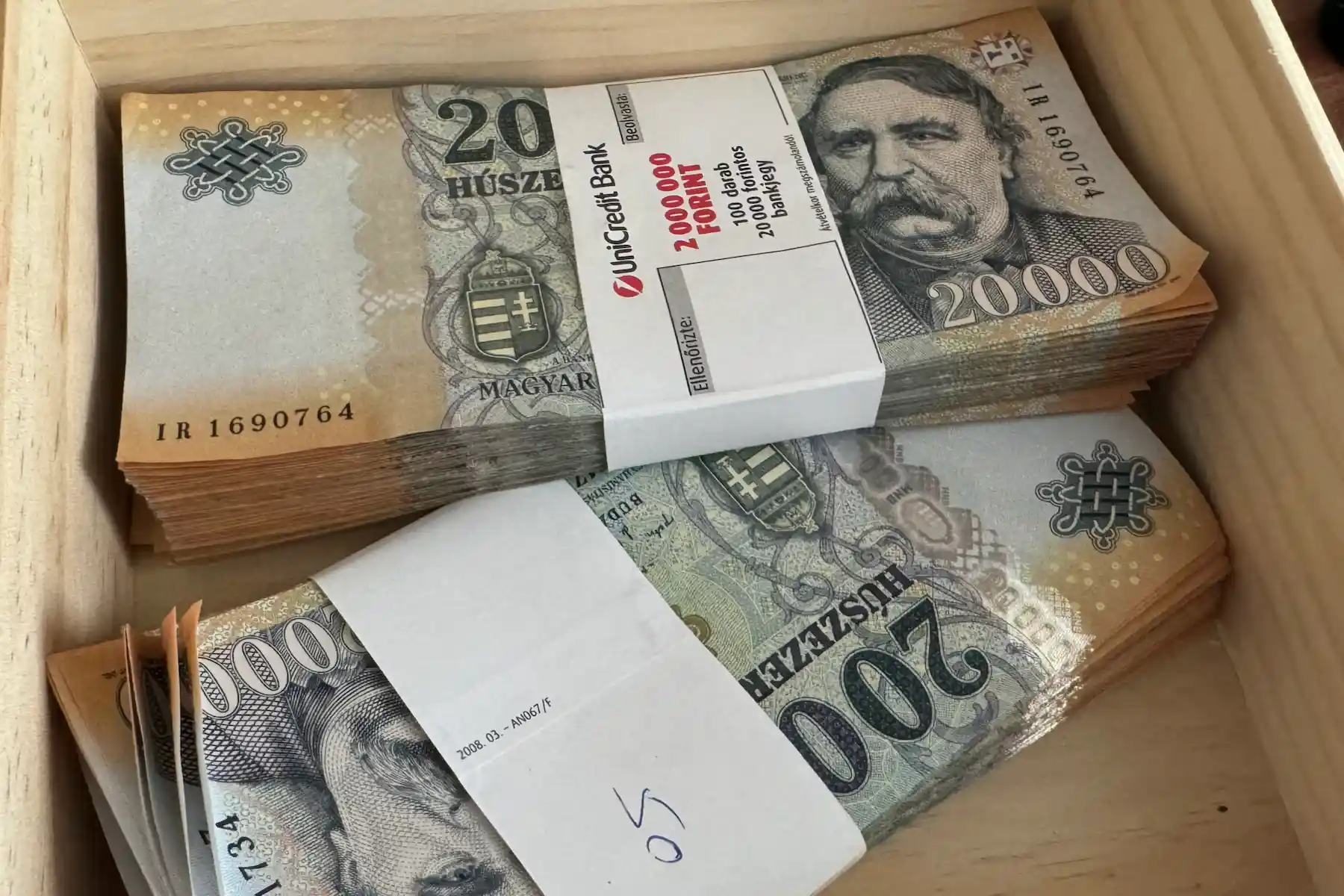 2 héten belül 3 millió forinttal lepi meg az élet ezeket a csillagjegyeket