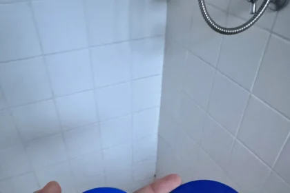 Gyógyszerészek figyelmeztetnek “a klasszikus kék tégelyes Nivea remek hidratáló, de napozáshoz nem elég”