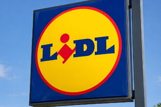 Egyszerre porszívóz, felmos és szárít a Lidl padlótisztítója, online már el is fogyott